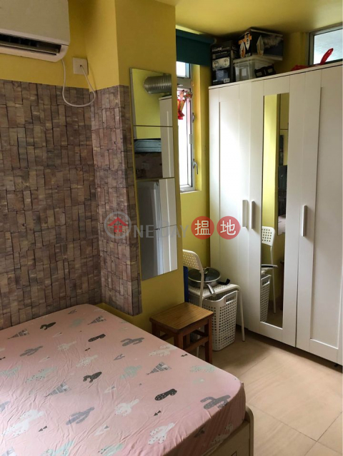 2 min to mtr station. Free wifi, Chung Nam Mansion 中南大廈 | Eastern District (67096-2609409142)_0