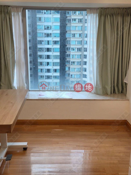 The Waterfront Phase 1 Tower 1 | High, 30D Unit, Residential Sales Listings, HK$ 18M