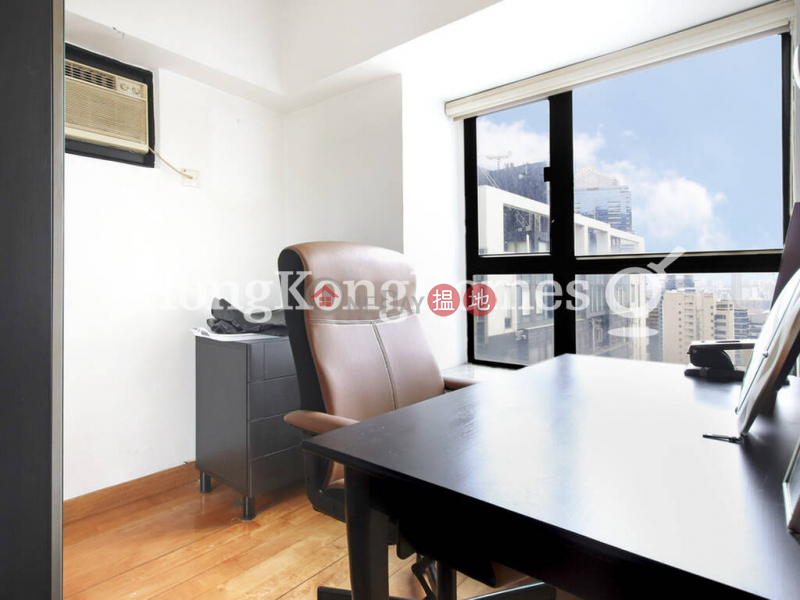 HK$ 750萬景怡居中區景怡居兩房一廳單位出售