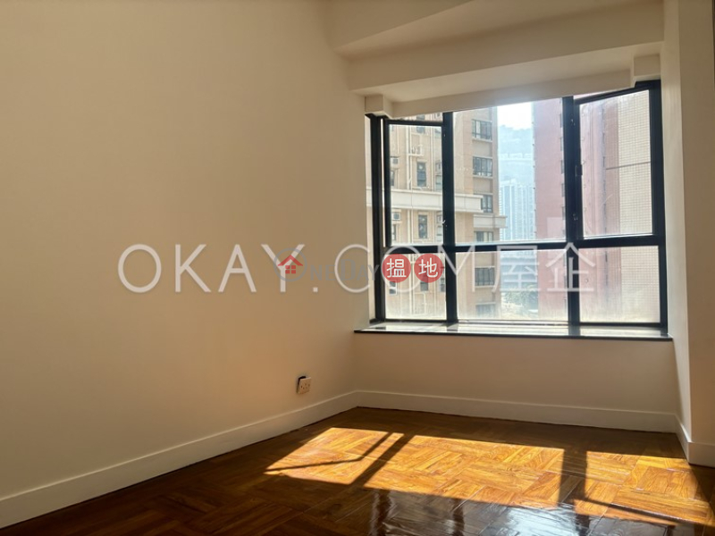 Lovely 3 bedroom on high floor with harbour views | Rental | The Grand Panorama 嘉兆臺 Rental Listings