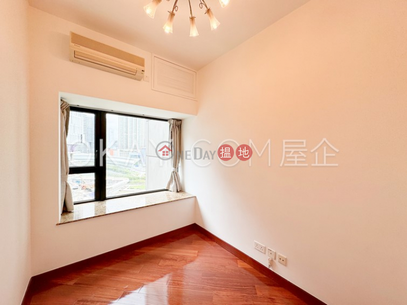 Nicely kept 3 bedroom in Kowloon Station | Rental | The Arch Star Tower (Tower 2) 凱旋門觀星閣(2座) Rental Listings