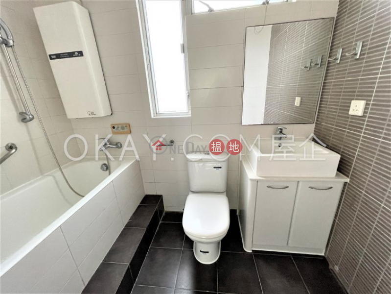 Elegant 3 bedroom in Mid-levels West | For Sale | 1 Rednaxela Terrace | Western District | Hong Kong, Sales | HK$ 11.88M