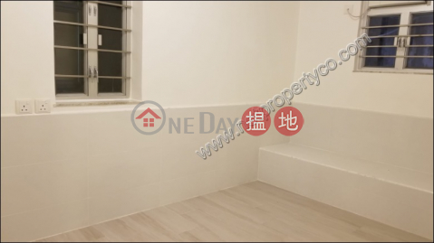 Apartment with Terrace for Rent in Mid-Levels Cent. | Caineway Mansion 堅威大廈 _0