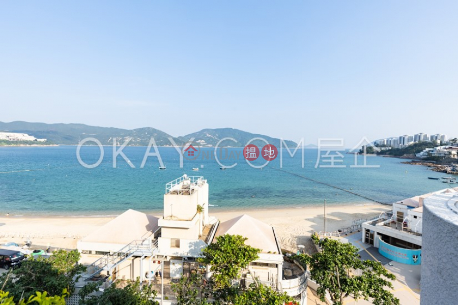 Stylish 2 bed on high floor with sea views & rooftop | For Sale | Block A-C Beach Pointe 海灣閣A-C座 Sales Listings