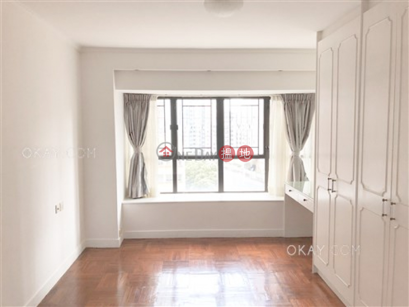 HK$ 63,000/ month | Scenic Garden, Western District | Gorgeous 4 bedroom with balcony & parking | Rental