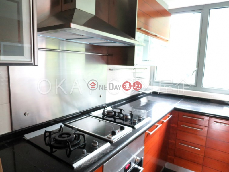 HK$ 90,000/ month, Branksome Crest Central District, Gorgeous 3 bedroom with balcony & parking | Rental