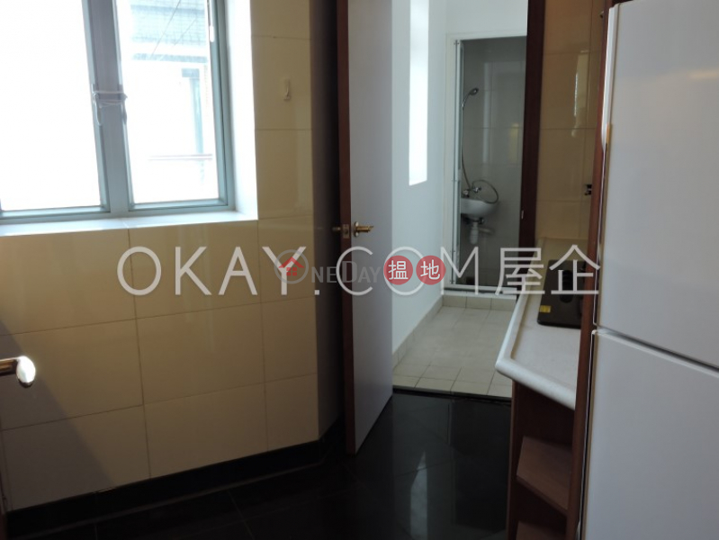 Unique 3 bed on high floor with harbour views & balcony | Rental | 2 Park Road 柏道2號 Rental Listings