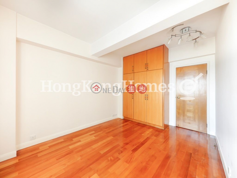 HK$ 45,000/ month Y. Y. Mansions block A-D, Western District 3 Bedroom Family Unit for Rent at Y. Y. Mansions block A-D