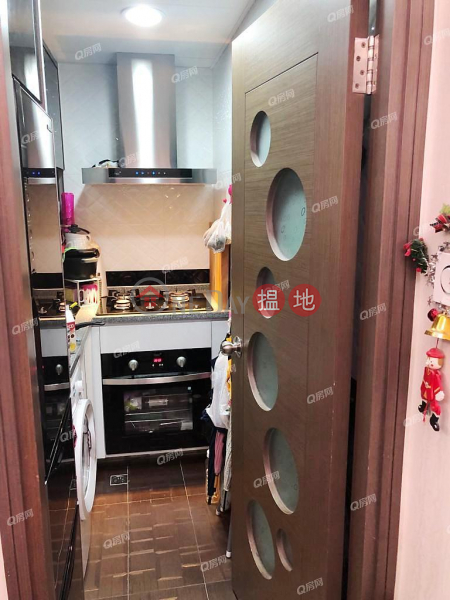 即買即住，實用三房，品味裝修《珍寶大廈買賣盤》-201香港仔大道 | 南區-香港出售HK$ 720萬