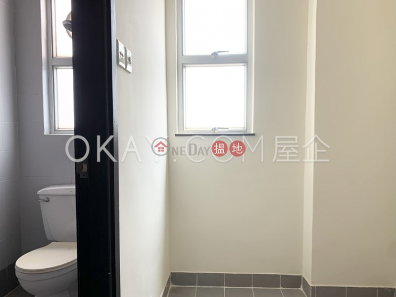 Gorgeous 2 bedroom on high floor with parking | Rental | The Regalis 帝鑾閣 Rental Listings