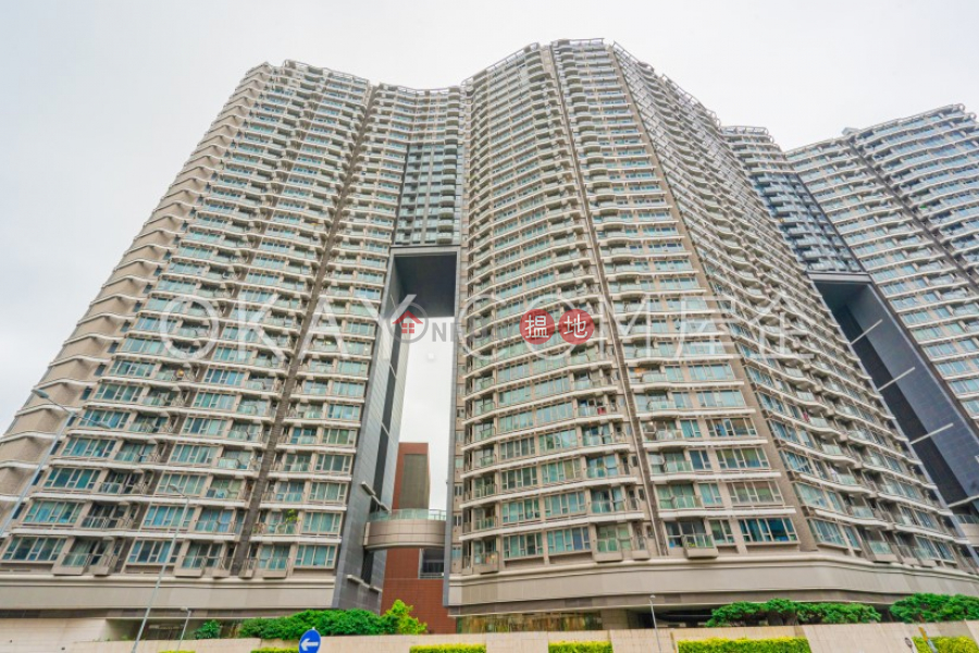 Gorgeous 3 bedroom on high floor with balcony | For Sale | Grand Austin Tower 1 Grand Austin 1座 Sales Listings