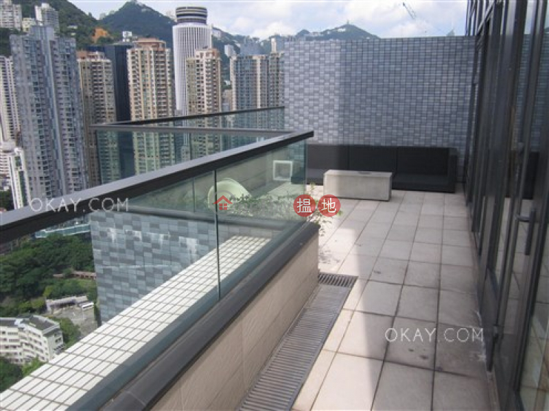 HK$ 90,000/ month The Oakhill Wan Chai District | Luxurious 3 bed on high floor with harbour views | Rental