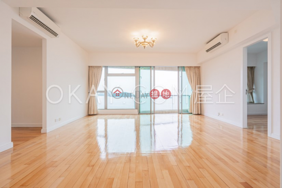 Stylish 4 bedroom with sea views, balcony | Rental | Villas Sorrento 御海園 Rental Listings