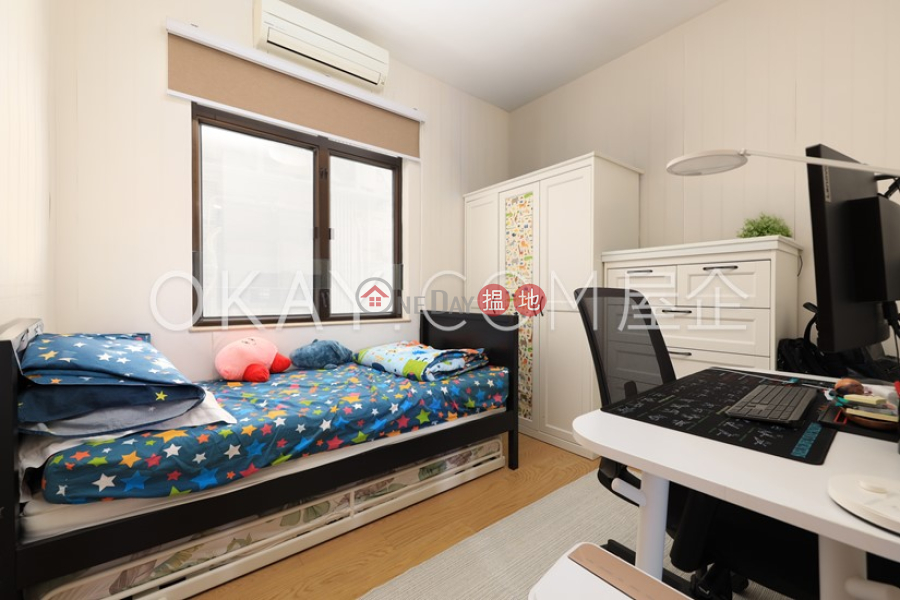 HK$ 27.5M, Villa Lotto Block B-D, Wan Chai District Efficient 3 bedroom on high floor with parking | For Sale