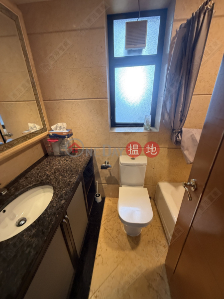 Kowloon Station The Arch 2room, 1 Austin Road West | Yau Tsim Mong Hong Kong | Rental, HK$ 39,000/ month