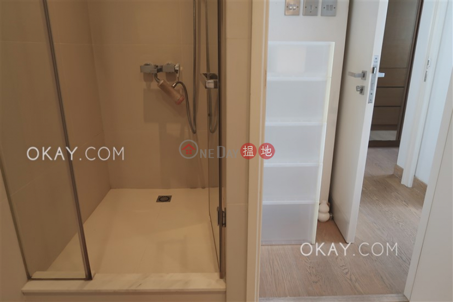 HK$ 34,000/ month | Tung Hing Building Wan Chai District, Lovely 2 bedroom on high floor | Rental