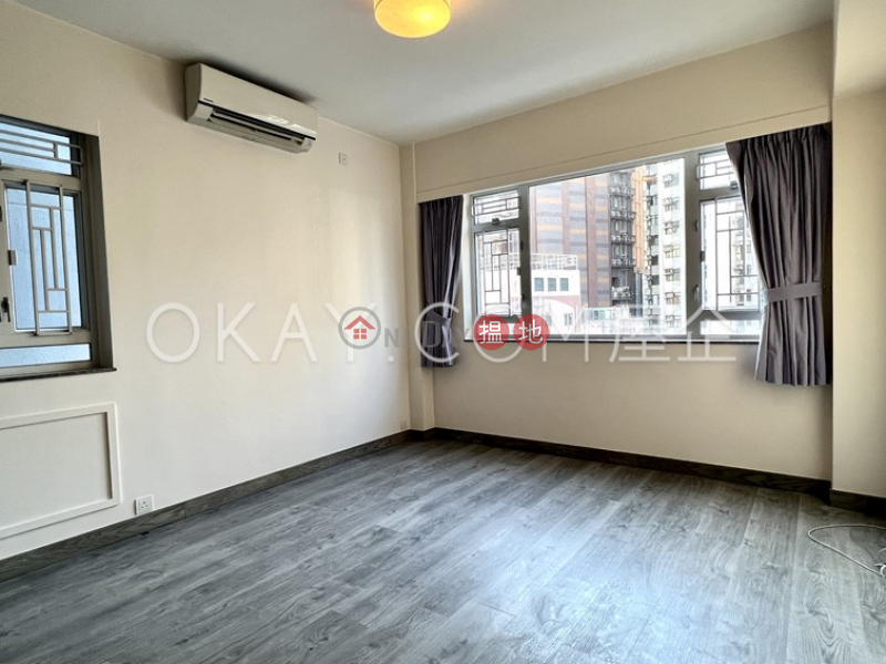 HK$ 68,000/ month, Alpine Court, Western District Efficient 3 bed on high floor with balcony & parking | Rental