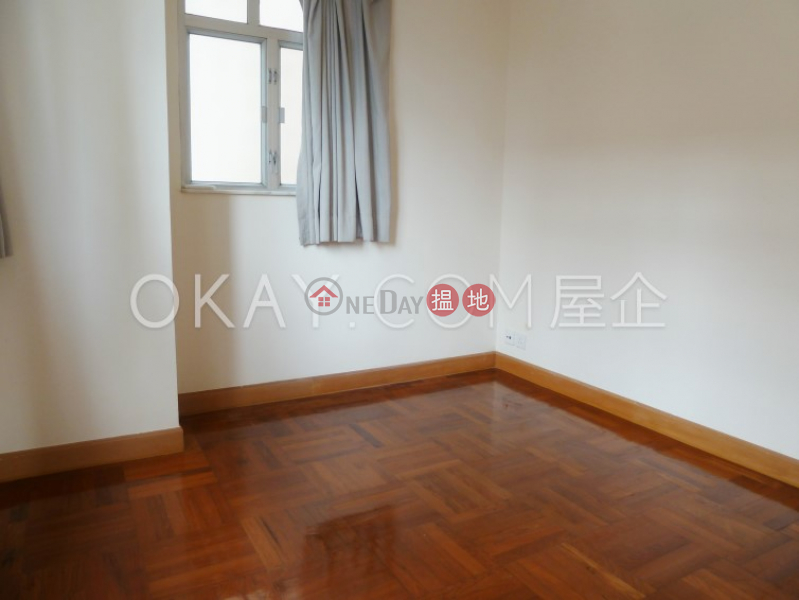 Tasteful 2 bedroom in Mid-levels West | For Sale, 141-145 Caine Road | Central District, Hong Kong | Sales HK$ 10M