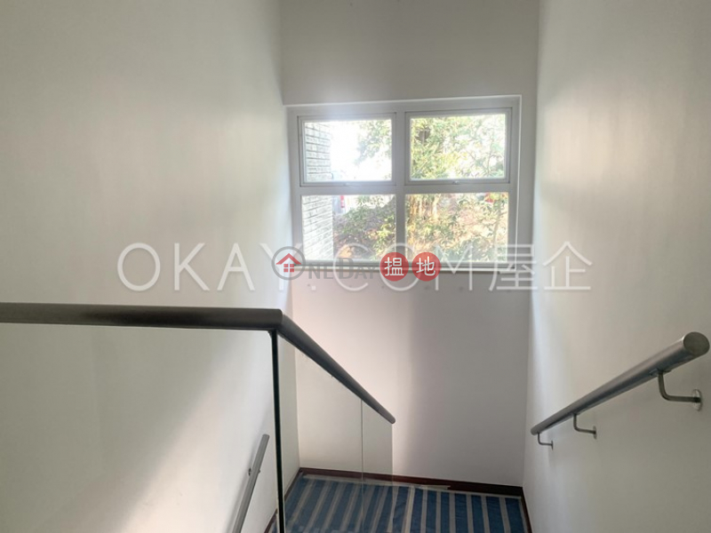 Rare 4 bedroom with terrace & parking | Rental | 84 Repulse Bay Road 淺水灣道84號 Rental Listings