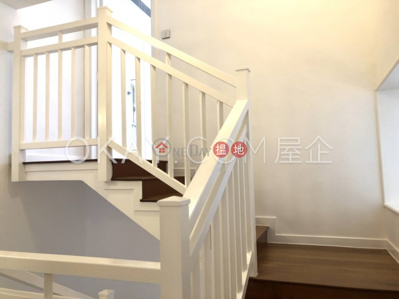 HK$ 135,500/ month Queen\'s Garden, Central District | Stylish 4 bedroom with parking | Rental