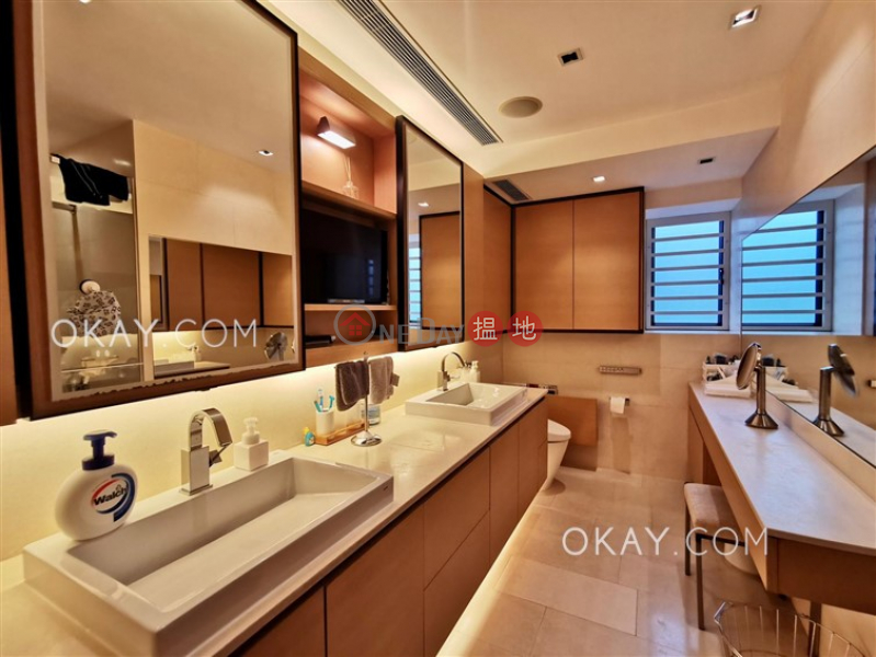 HK$ 89.8M Broadview Villa Wan Chai District Stylish 4 bedroom in Happy Valley | For Sale