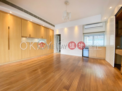 Efficient 3 bedroom with balcony | For Sale | Fulham Garden 富林苑 A-H座 _0