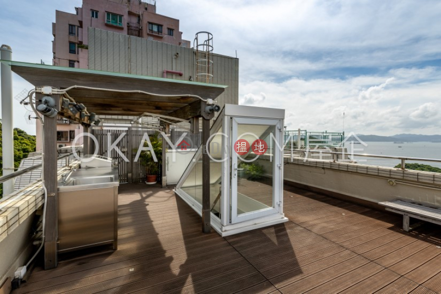 Rare 2 bedroom on high floor with rooftop | For Sale | Regent Height 麗景大廈 Sales Listings