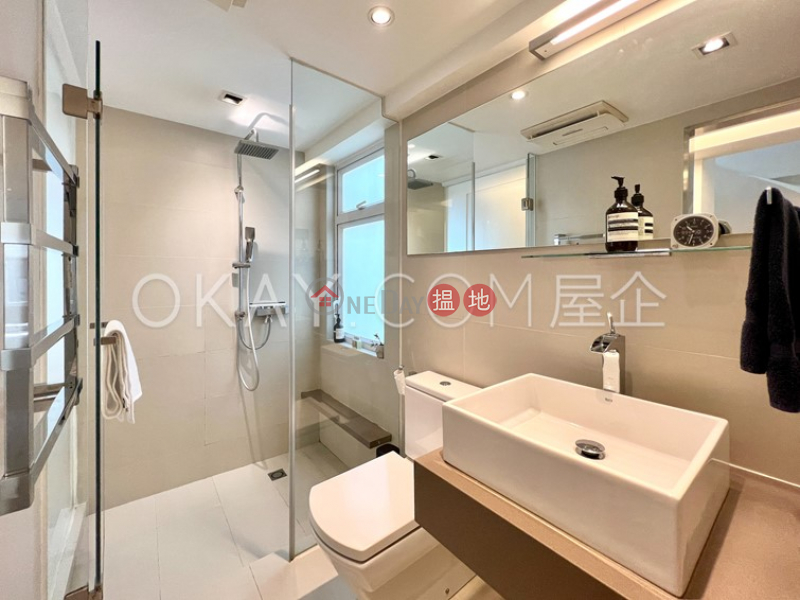 Nicely kept 1 bedroom on high floor with rooftop | Rental | 7-9 Shin Hing Street 善慶街7-9號 Rental Listings