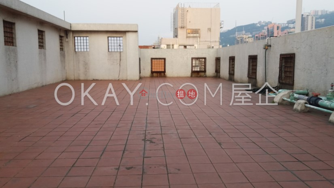 Tasteful 2 bed on high floor with harbour views | For Sale | Valiant Park 駿豪閣 Sales Listings