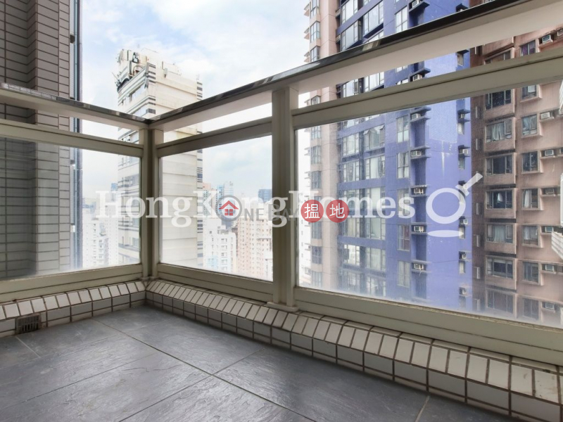 3 Bedroom Family Unit for Rent at Centrestage | 108 Hollywood Road | Central District | Hong Kong Rental HK$ 34,000/ month