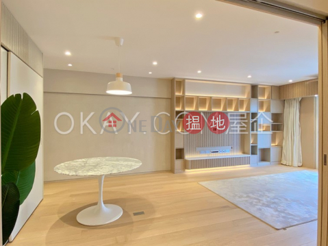 Rare 3 bedroom on high floor with sea views & balcony | For Sale | Camelot Height 金鑾閣 _0