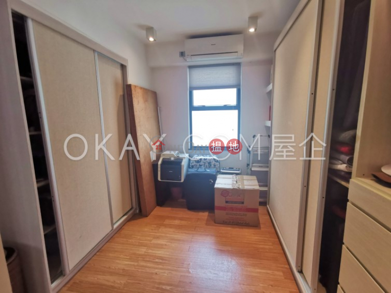 Nicely kept 1 bedroom with parking | For Sale | Moon Fair Mansion 滿輝大廈 Sales Listings