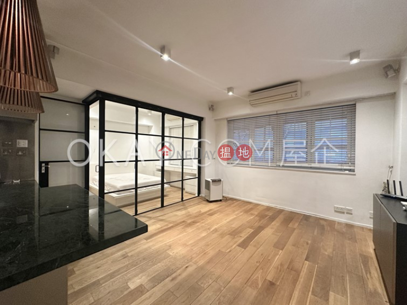 Stylish 1 bedroom in Mid-levels West | For Sale | 5-7 Prince\'s Terrace 太子臺5-7號 Sales Listings