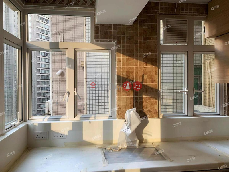 Carlos Court | 3 bedroom Mid Floor Flat for Rent, 64 Robinson Road | Western District, Hong Kong | Rental HK$ 30,000/ month