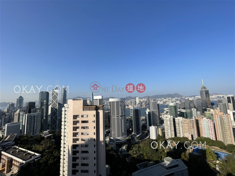 Exquisite 6 bed on high floor with balcony & parking | For Sale | Hong Villa 峰景 Sales Listings