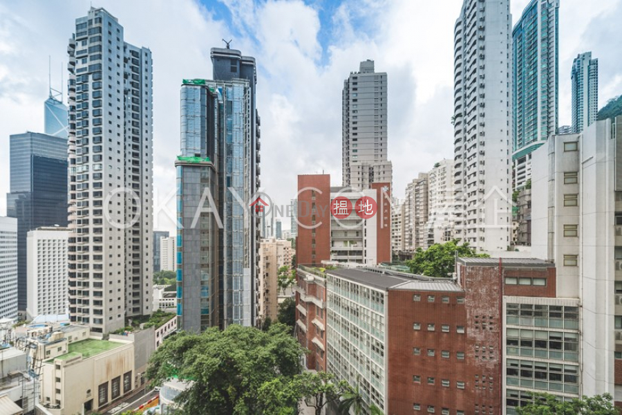 香港搵樓|租樓|二手盤|買樓| 搵地 | 住宅|出售樓盤-4房3廁,實用率高,連車位百年順大廈出售單位