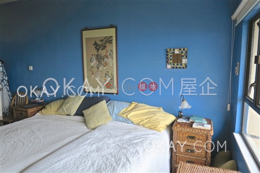 HK$ 17M Discovery Bay, Phase 2 Midvale Village, 11 Middle Lane Lantau Island Efficient 3 bed on high floor with sea views & balcony | For Sale