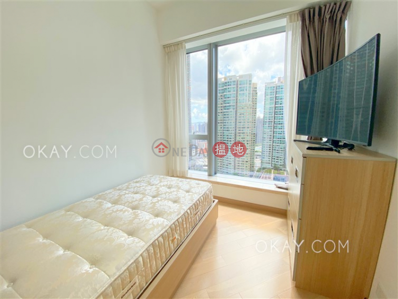 Nicely kept 3 bedroom in Kowloon Station | Rental | The Cullinan Tower 21 Zone 5 (Star Sky) 天璽21座5區(星鑽) Rental Listings