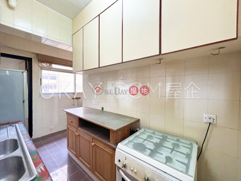 Efficient 2 bedroom with sea views, balcony | For Sale | Block 45-48 Baguio Villa 碧瑤灣45-48座 Sales Listings