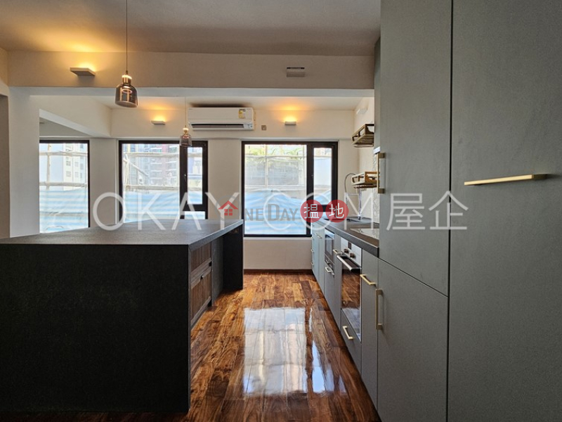 Rare 2 bedroom on high floor with rooftop | Rental | 6-10 Shin Hing Street | Central District, Hong Kong | Rental HK$ 65,000/ month