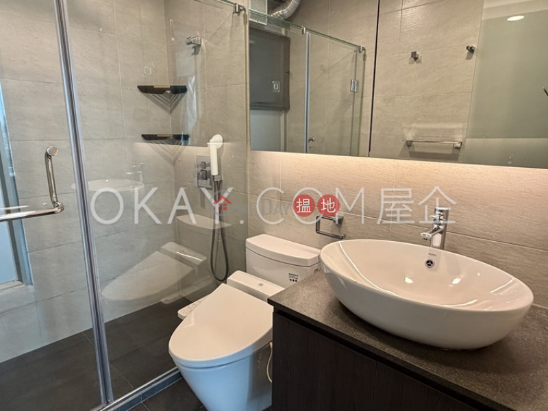 HK$ 40,000/ 月君頤峰6座-油尖旺-2房2廁,露台君頤峰6座出租單位