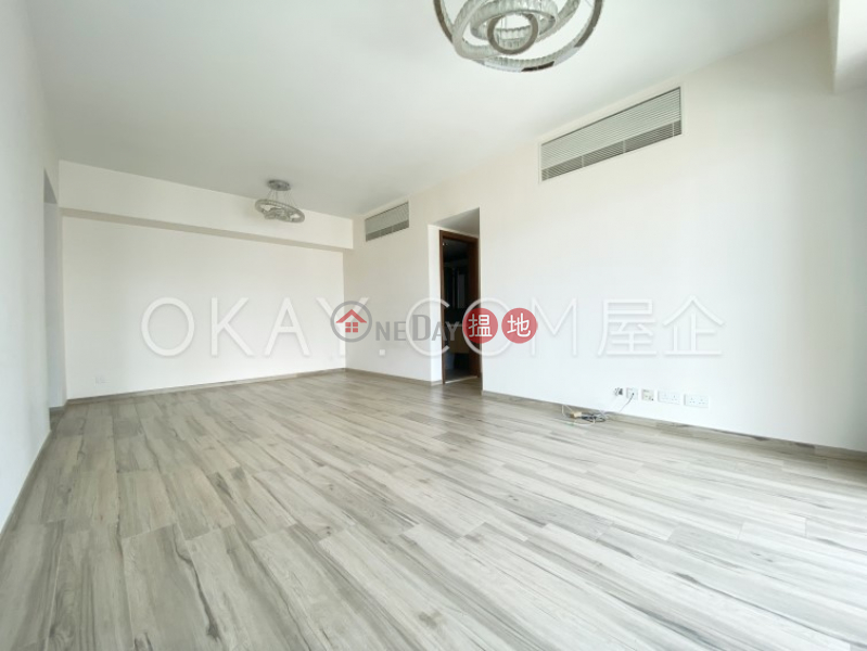 Nicely kept 3 bedroom with balcony | Rental, 1 Austin Road West | Yau Tsim Mong Hong Kong | Rental | HK$ 51,000/ month