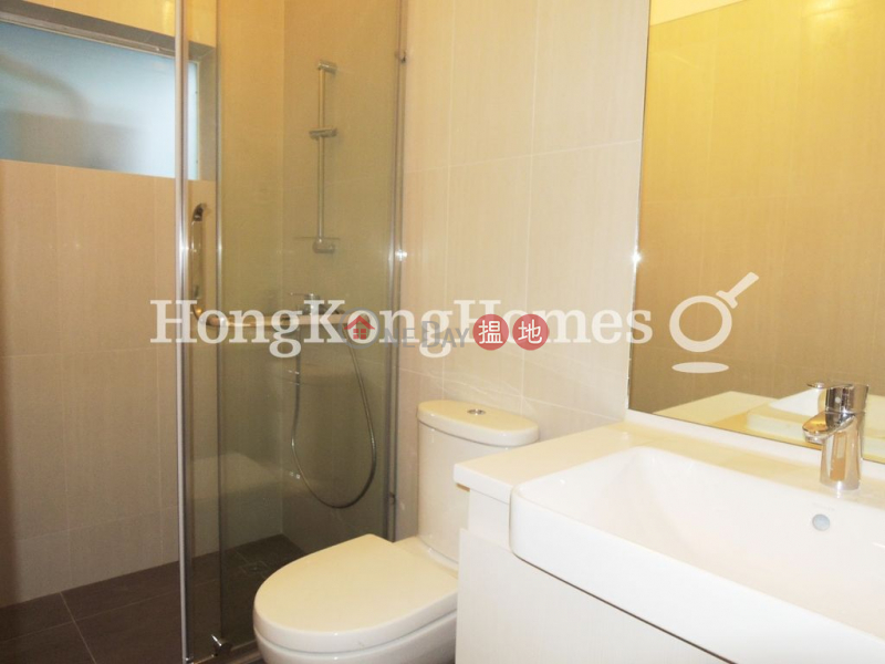 Property Search Hong Kong | OneDay | Residential, Rental Listings | 3 Bedroom Family Unit for Rent at 30 Cape Road Block 1-6