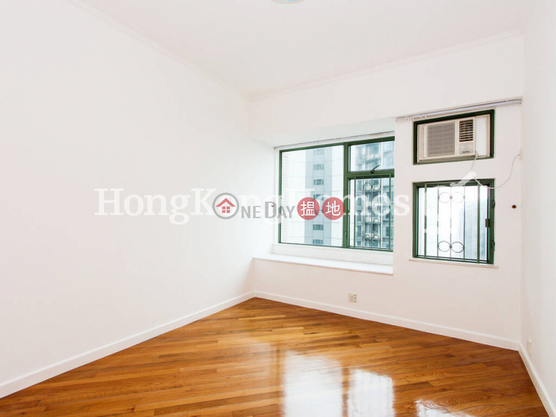 3 Bedroom Family Unit at Robinson Place | For Sale 70 Robinson Road | Western District | Hong Kong Sales | HK$ 40M