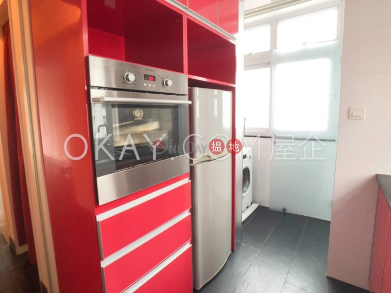 Unique 2 bedroom on high floor with balcony | For Sale | Po Tak Mansion 寶德大廈 Sales Listings