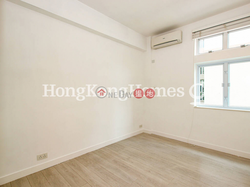 Property Search Hong Kong | OneDay | Residential, Rental Listings | 3 Bedroom Family Unit for Rent at Bisney Villas
