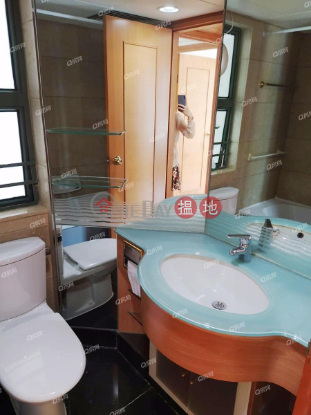 Tower 8 Island Resort | 3 bedroom Low Floor Flat for Rent 28 Siu Sai Wan Road | Chai Wan District Hong Kong | Rental | HK$ 24,000/ month