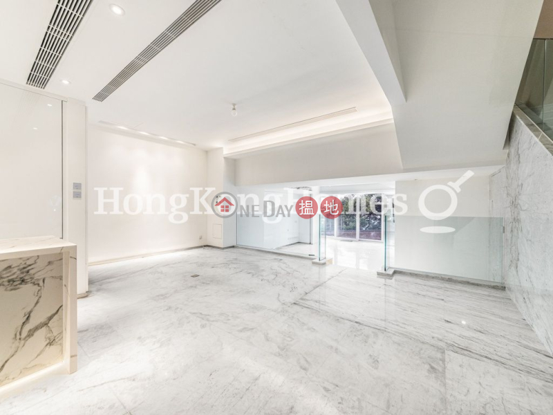 4 Bedroom Luxury Unit at La Hacienda | For Sale | La Hacienda La Hacienda Sales Listings