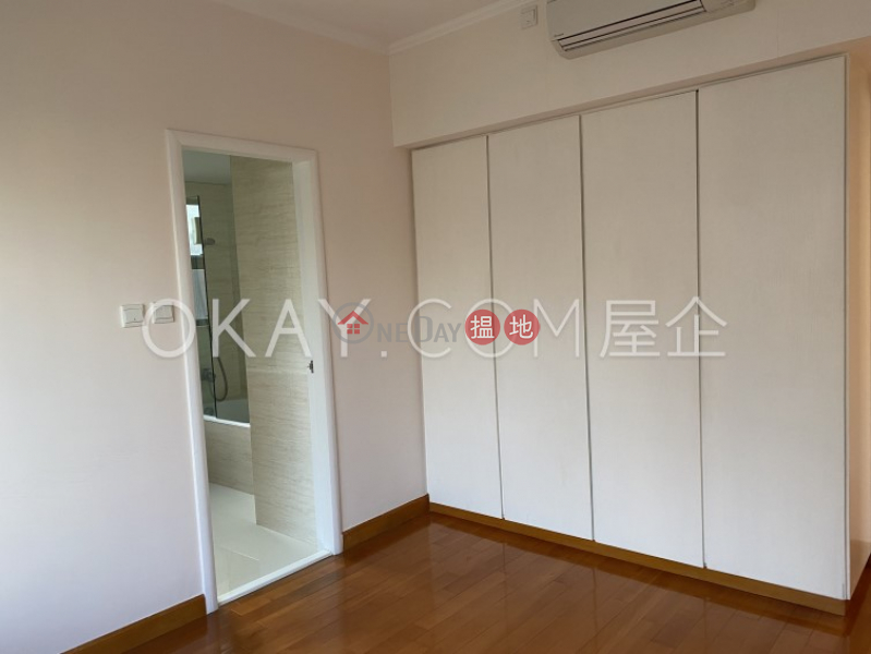 HK$ 48,000/ month, The Royal Court Central District, Gorgeous 2 bedroom on high floor | Rental