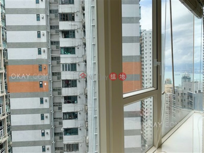 1房1廁,極高層,星級會所,露台《干德道38號The ICON出租單位》38干德道 | 西區-香港|出租-HK$ 25,000/ 月